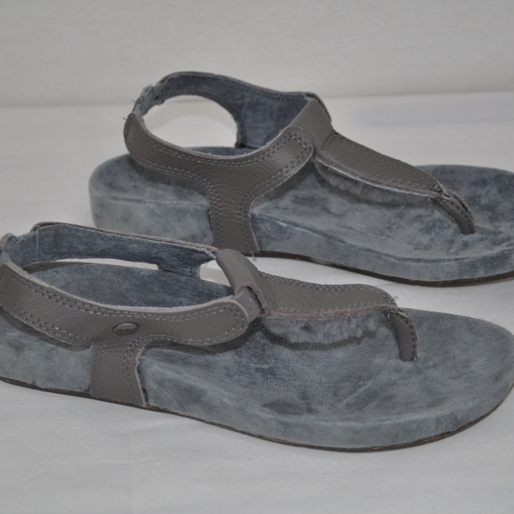EMU Natas Premium Suede Leather Sandals Size 5 NIB